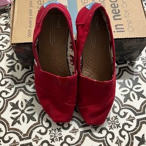Classic Red Canvas Toms